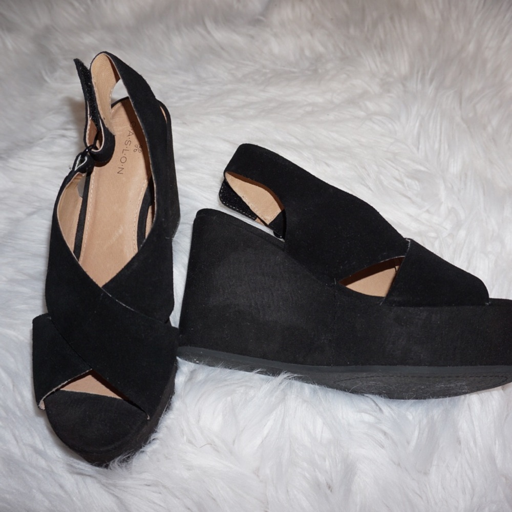 Brand New Caslon Wedge Sandal